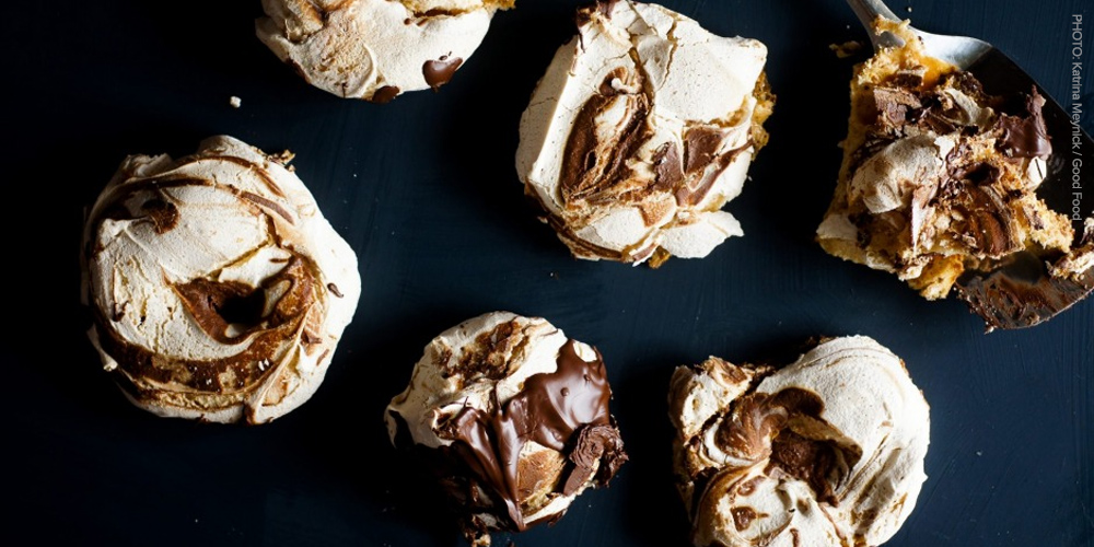 Chocolate-ripple aquafaba meringues