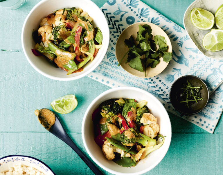 Veggie Stir-fry with Coconut Red Curry Sauce recipe