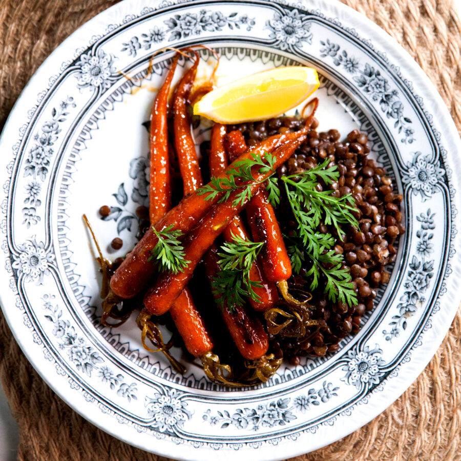 Caramelised Baby Carrots with Puy Lentils recipe