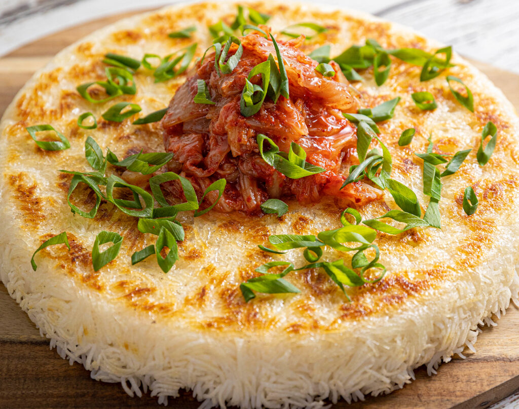 Lunchtime Rice Cake with Kimchi & Spring Onions recipe